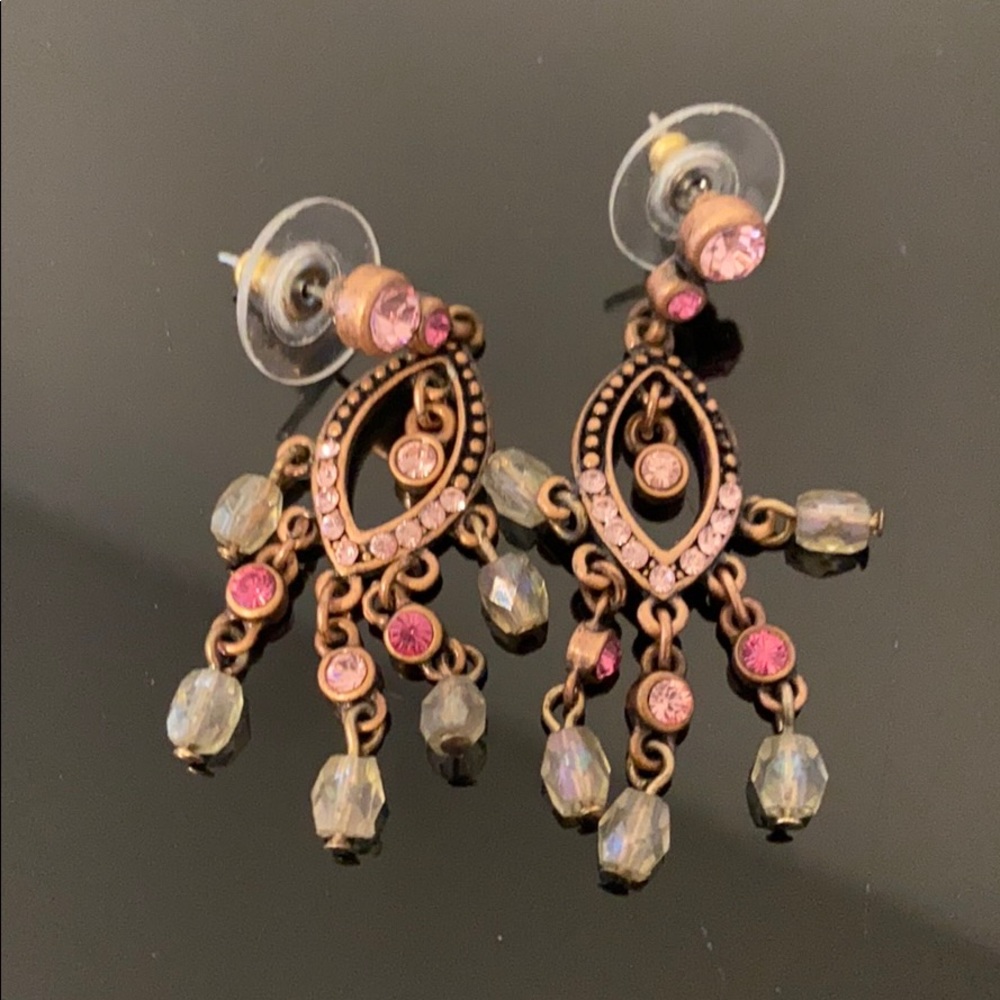 Drop earrings. Sparkle beads.